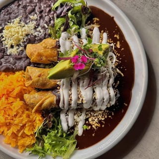 Flautas Mole
